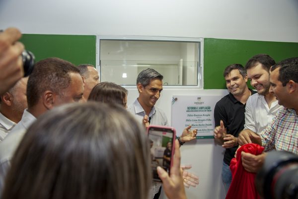 Fábio Aragão entrega ampliação do AME + Mulher