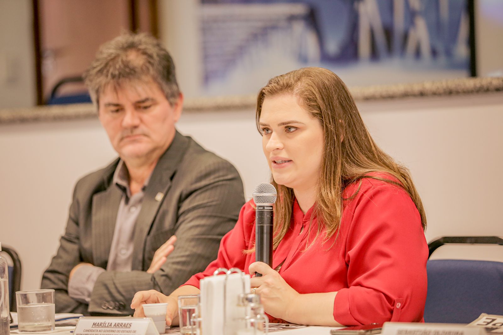 Marília e André participam de sabatina na sede do Sinduscon-PE
