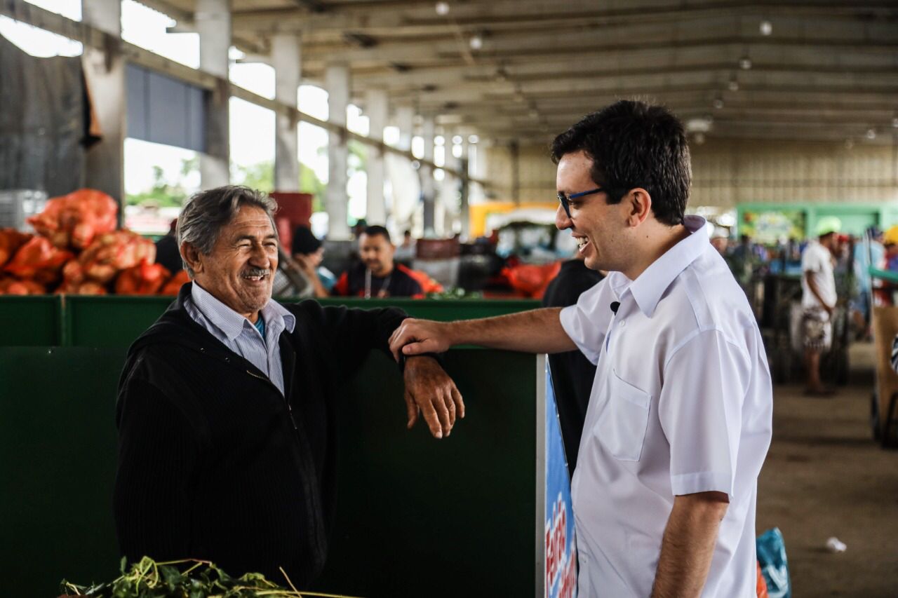 Raffiê visita Ceaca e debate o fortalecimento da agricultura familiar 