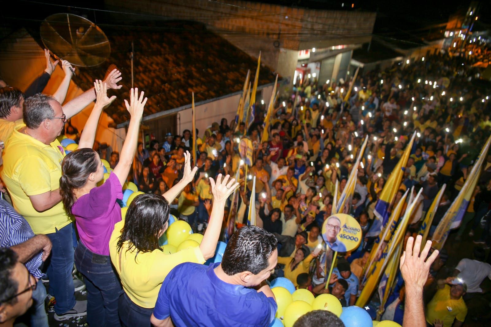 Raquel Lyra é recebida com grande festa em Canhotinho