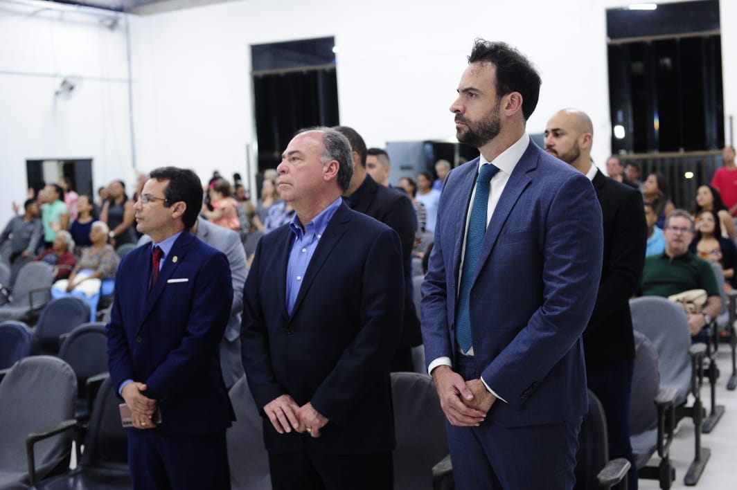 Carlos Andrade Lima e FBC visitam igrejas no Recife 