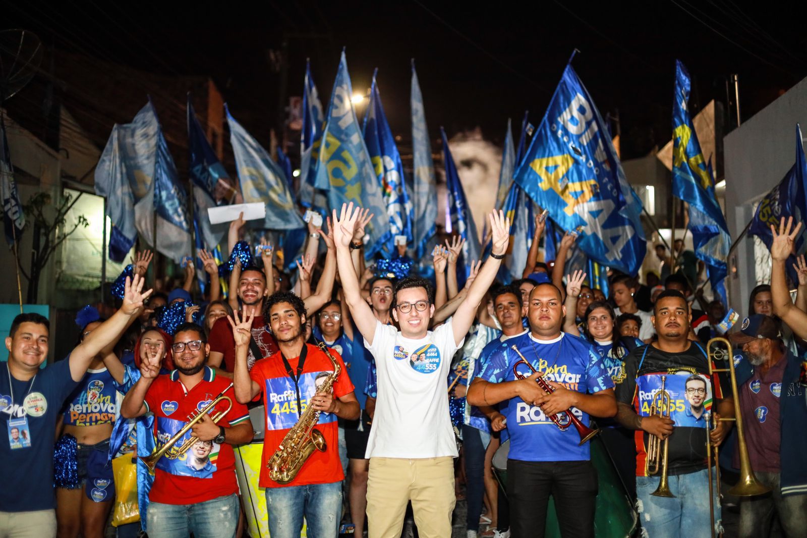 Raffiê é recebido com alegria no bairro São Francisco 