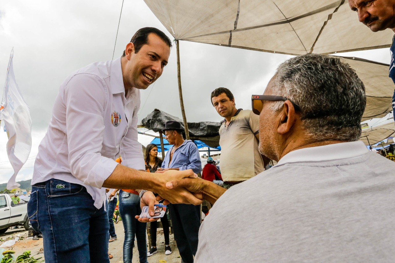Armandinho visita Belo Jardim e fortalece candidatura 