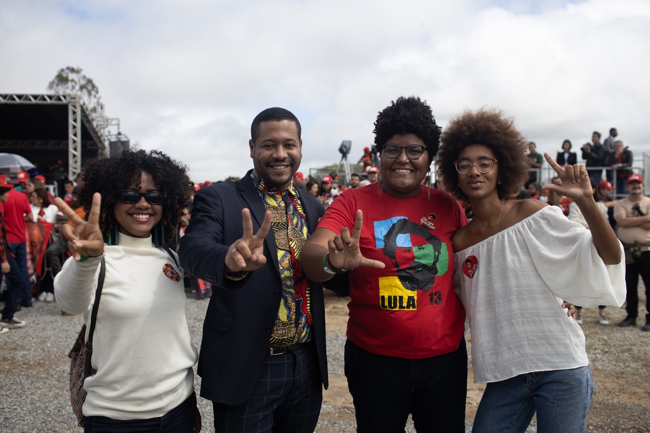 Vini Castello quer gabinete na Alepe plural e representativo