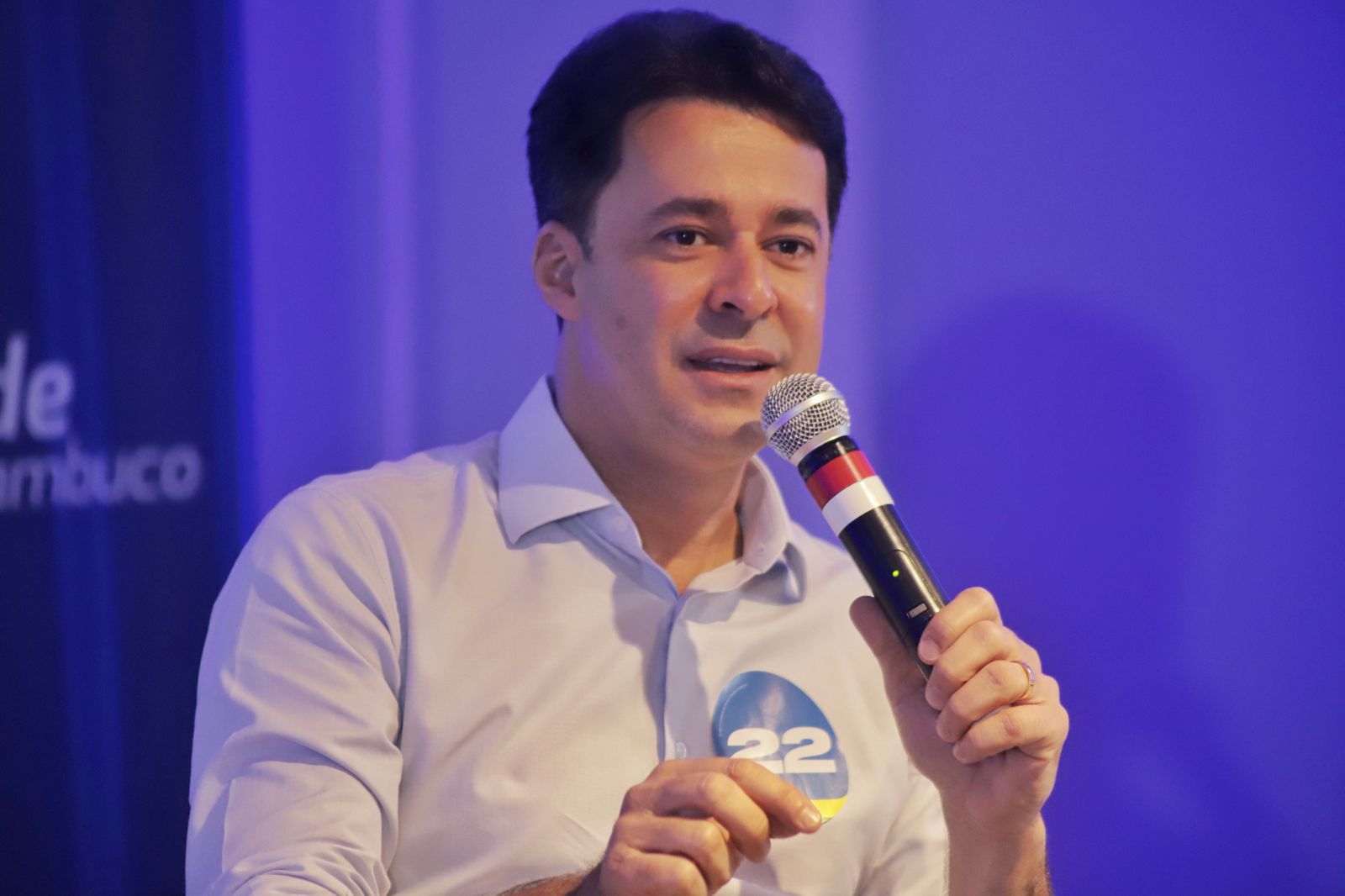 Anderson critica empréstimo de R$ 800 milhões feito pelo Estado