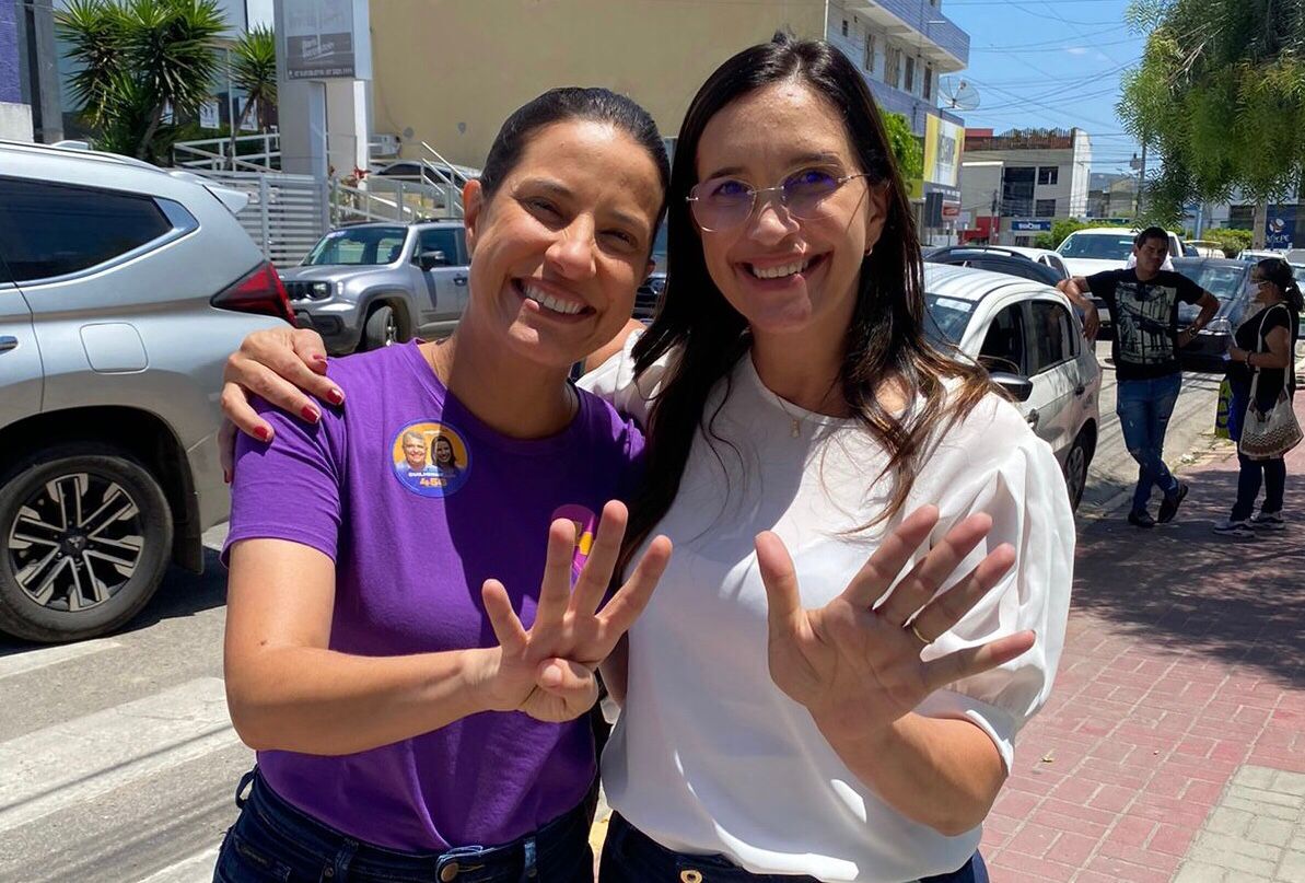 Segunda vereadora mais votada de Arcoverde fecha apoio a Raquel