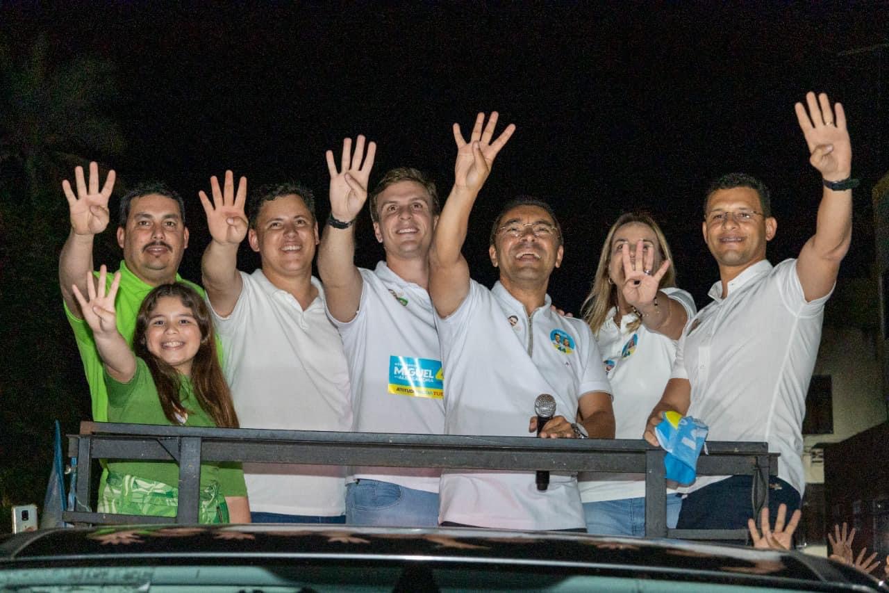 Miguel e Edilson Tavares fazem grande carreata em Toritama