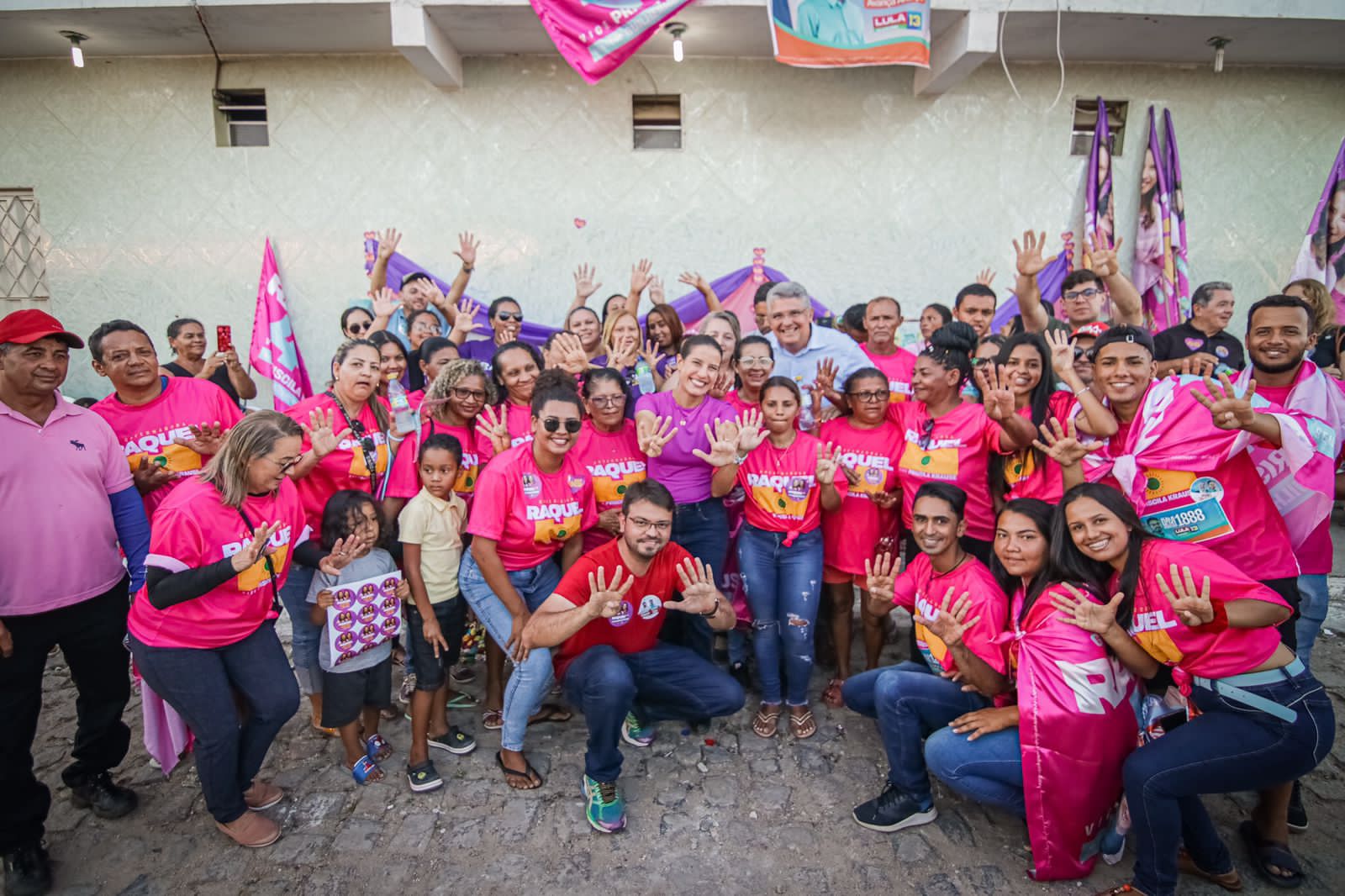 Em Exu, Raquel fala em resgate do turismo e recebe apoio