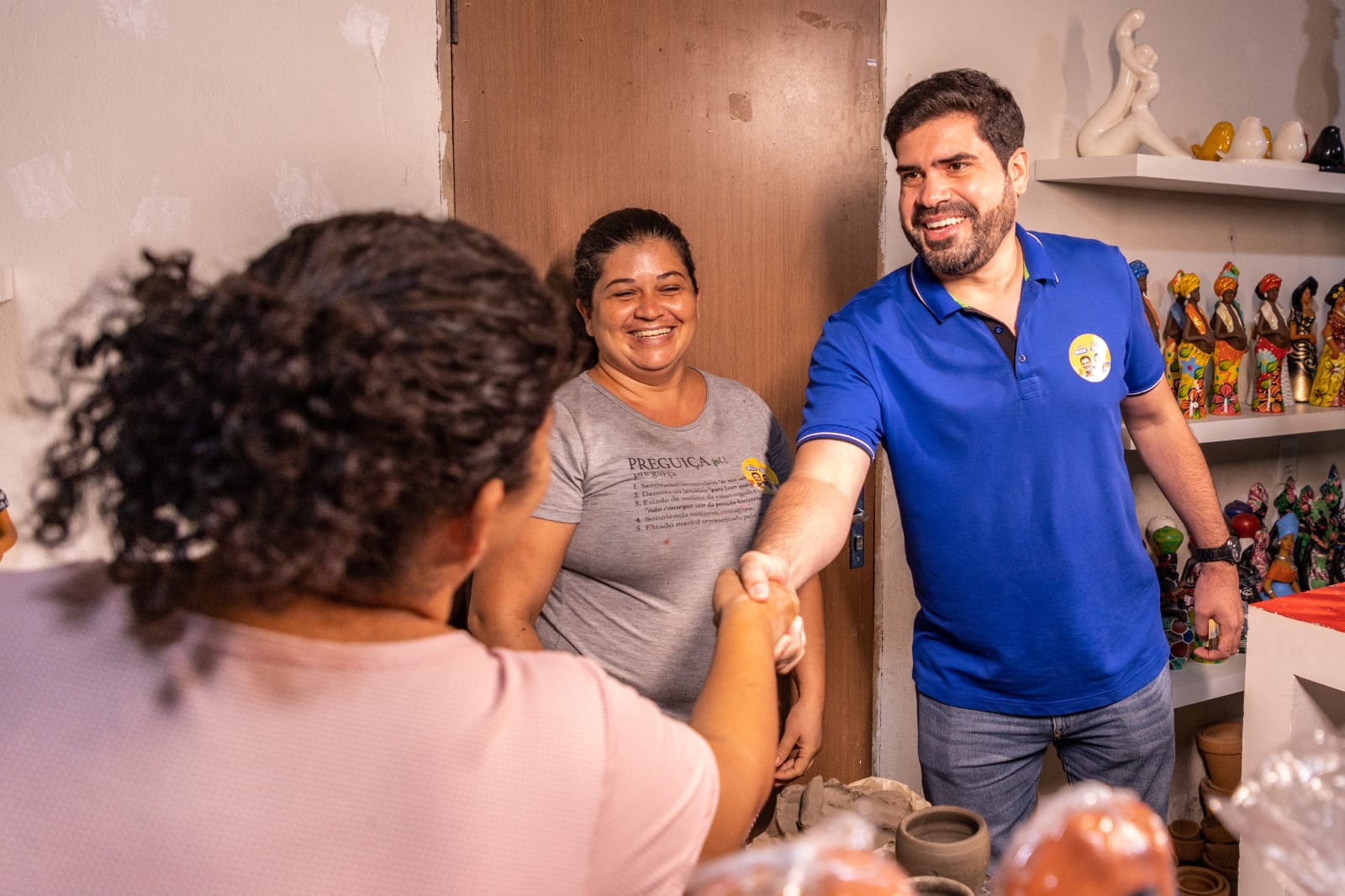 Tonynho Rodrigues recebe apoio de moradores do Alto do Moura