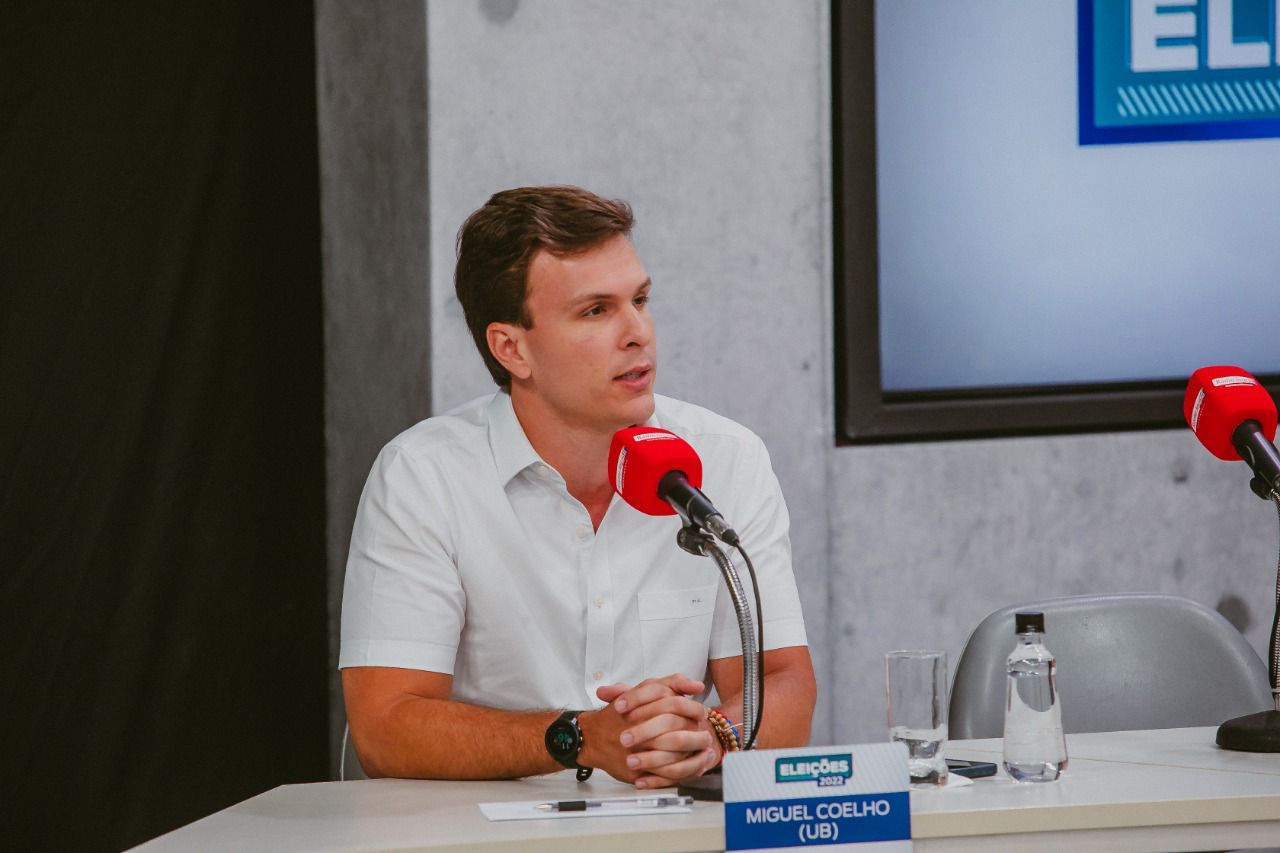 Miguel bate em gestão de Danilo à frente do transporte público da RMR