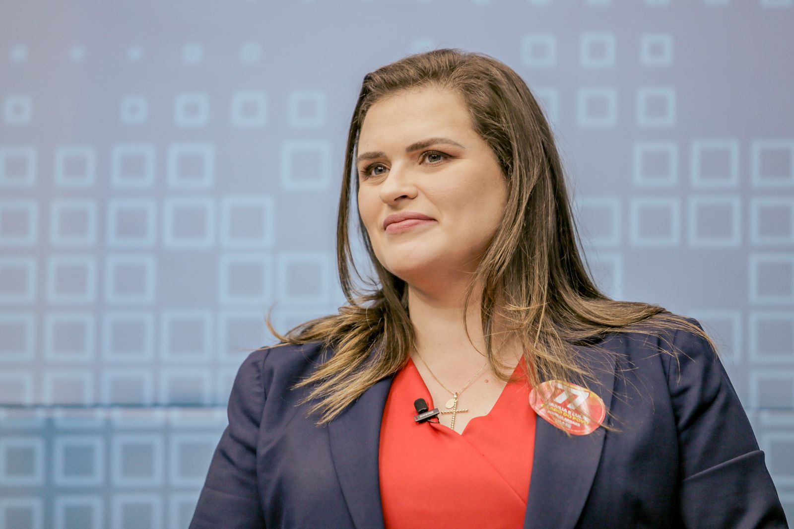 A pedido de Marília, TRE suspende divulgação de pesquisa em PE