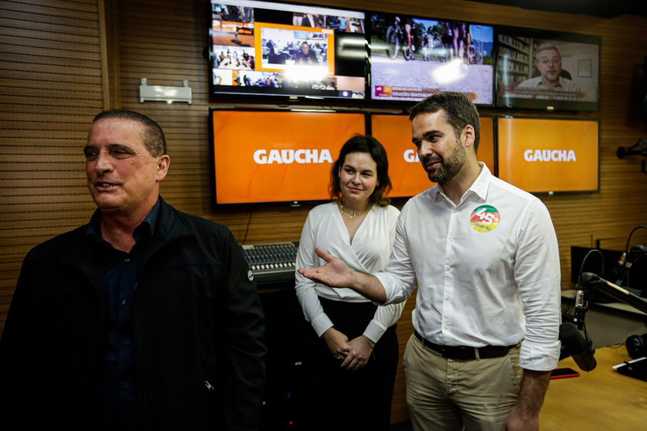 Onyx nega aperto de mão a Eduardo Leite em debate