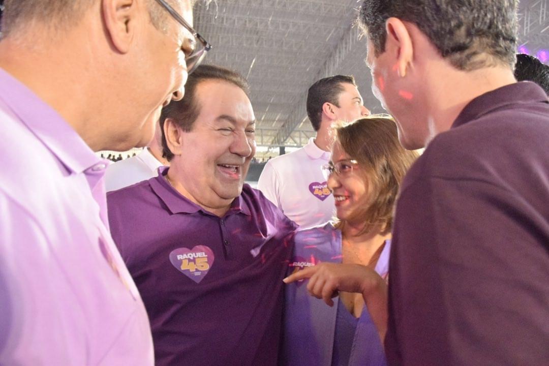 Izaías pavimenta caminho para voltar à Prefeitura de Garanhuns