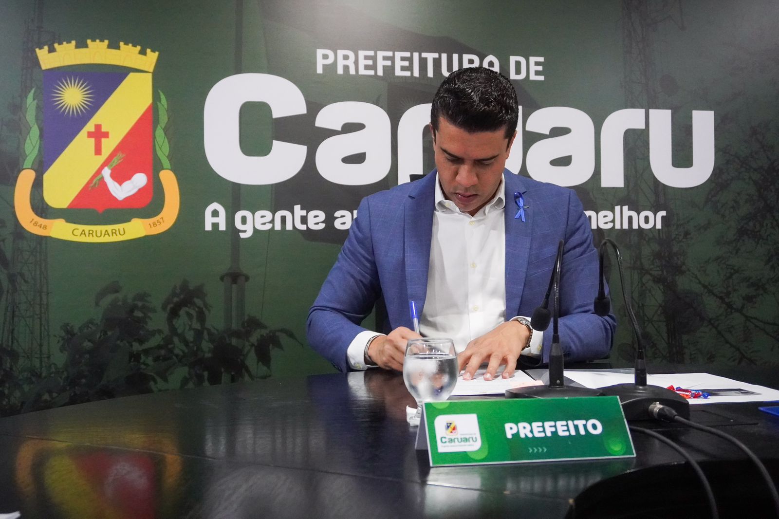 Prefeito de Caruaru anuncia R$ 20 milhões em obras 