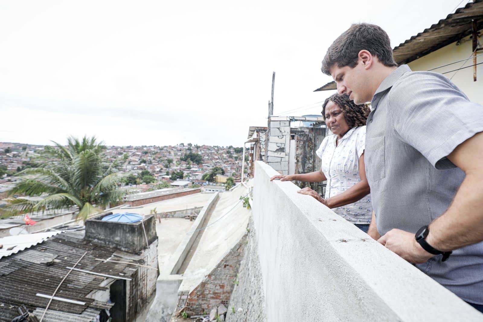 Prefeitura do Recife entrega nova encosta no Jordão
