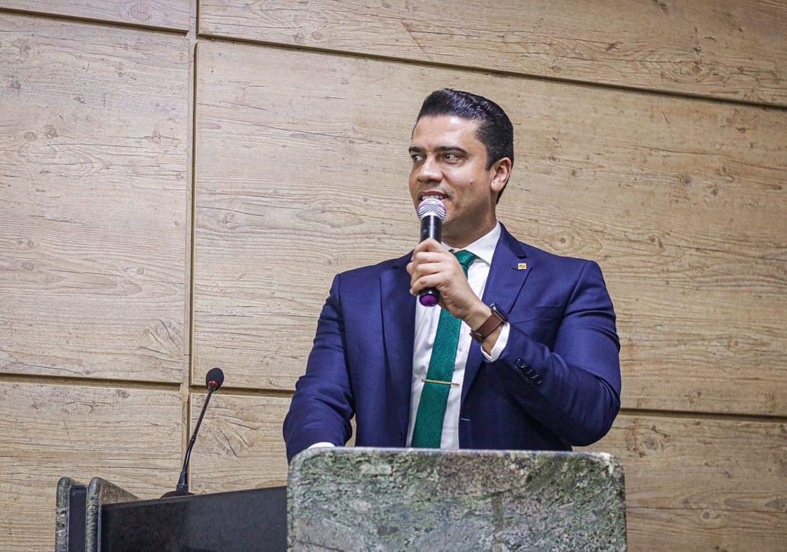 Pela 3ª vez, nome do prefeito de Caruaru é usado para aplicar golpes