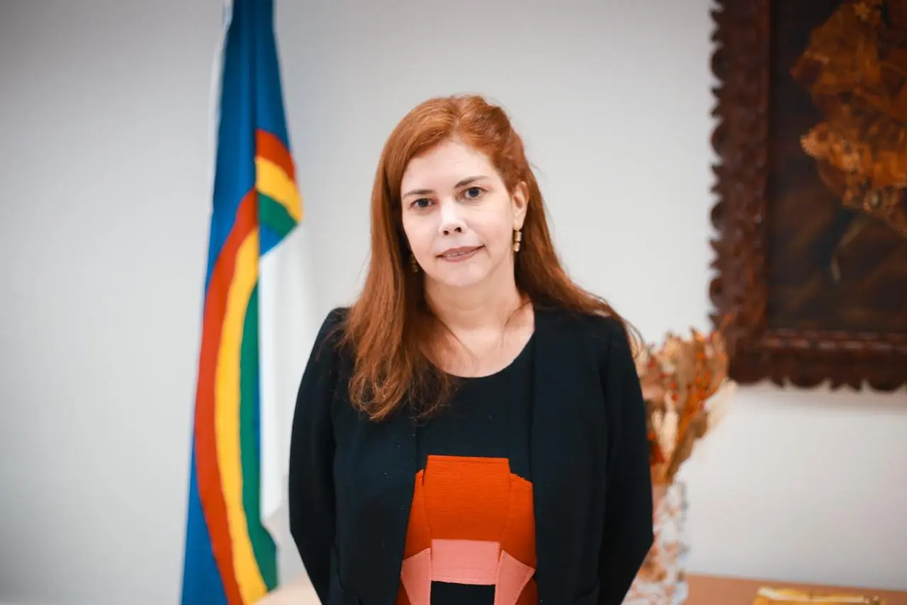 Bianca Teixeira assume PGE-PE pela segunda vez