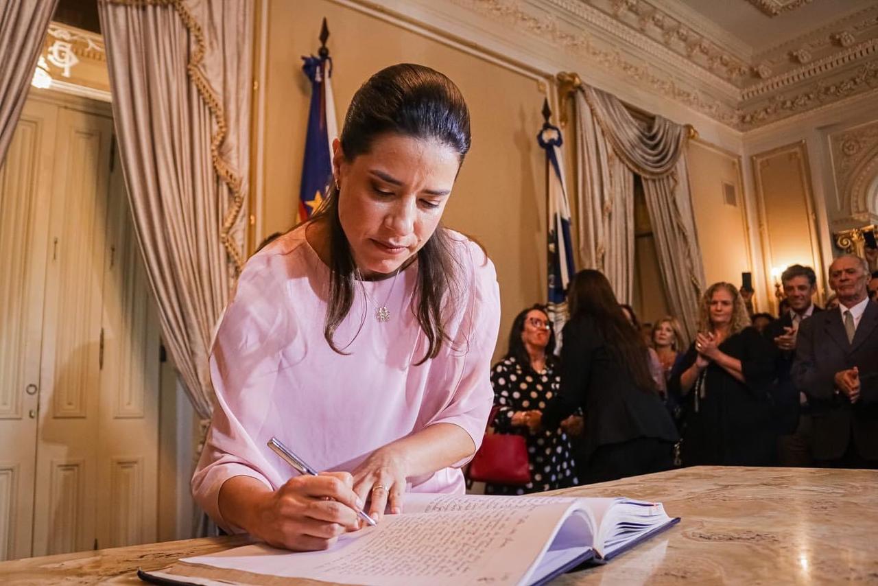 Raquel edita decreto que trata da exoneração de servidores