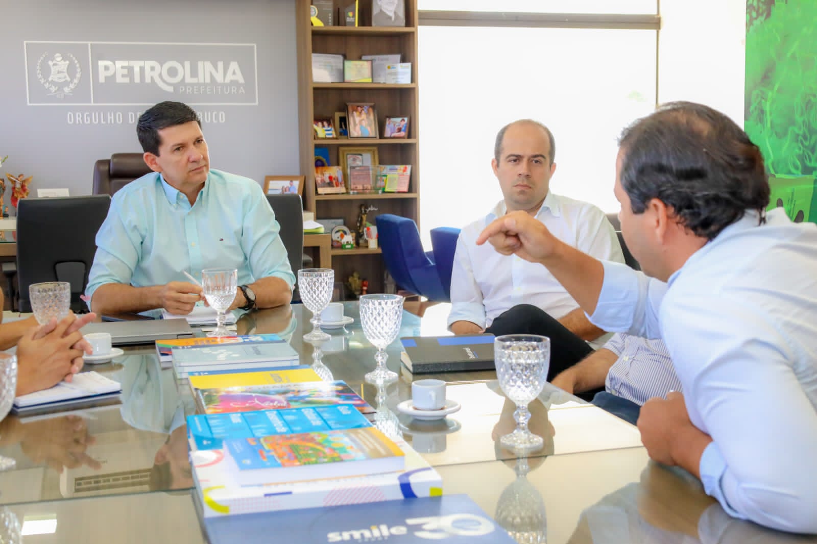 Simão acerta detalhes da duplicação da BR-407 com o DNIT