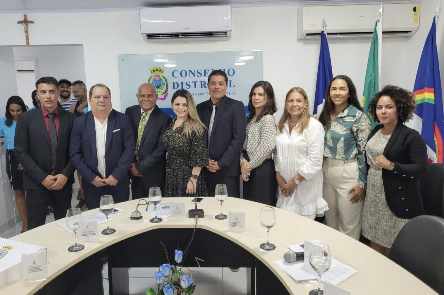 Conselho Distrital de Noronha empossa Thallyta Figuerôa