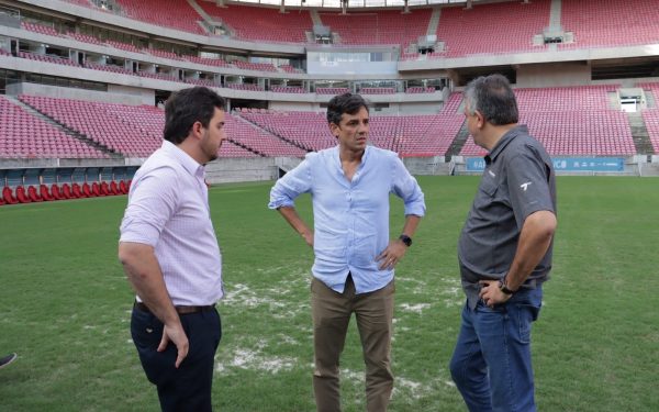 Arena de Pernambuco não tem condições de sediar jogos, diz Estado