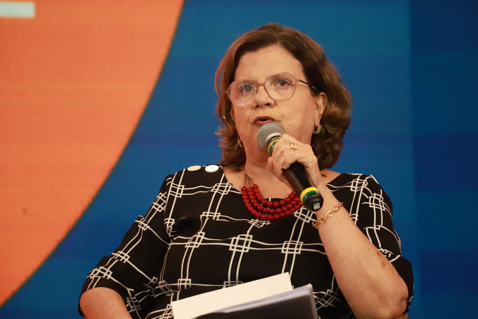Teresa Leitão destaca importância da volta do Consea