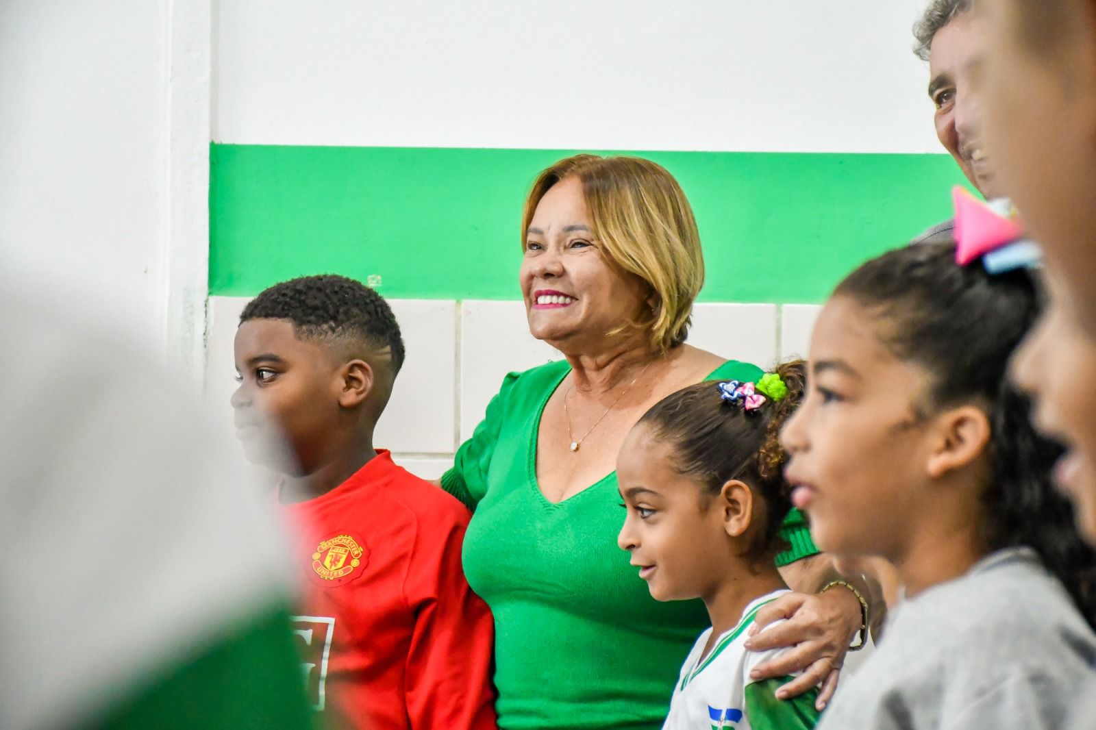 Nadegi acompanha o volta às aulas em Camaragibe