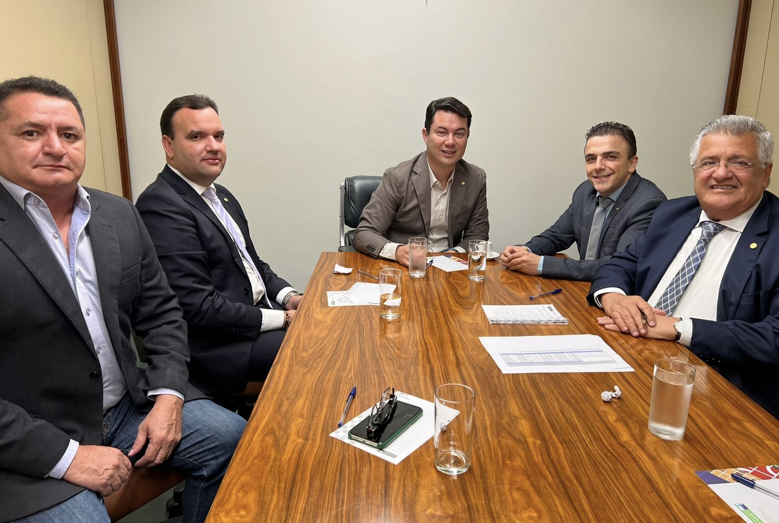 Clodoaldo assume liderança da bancada verde