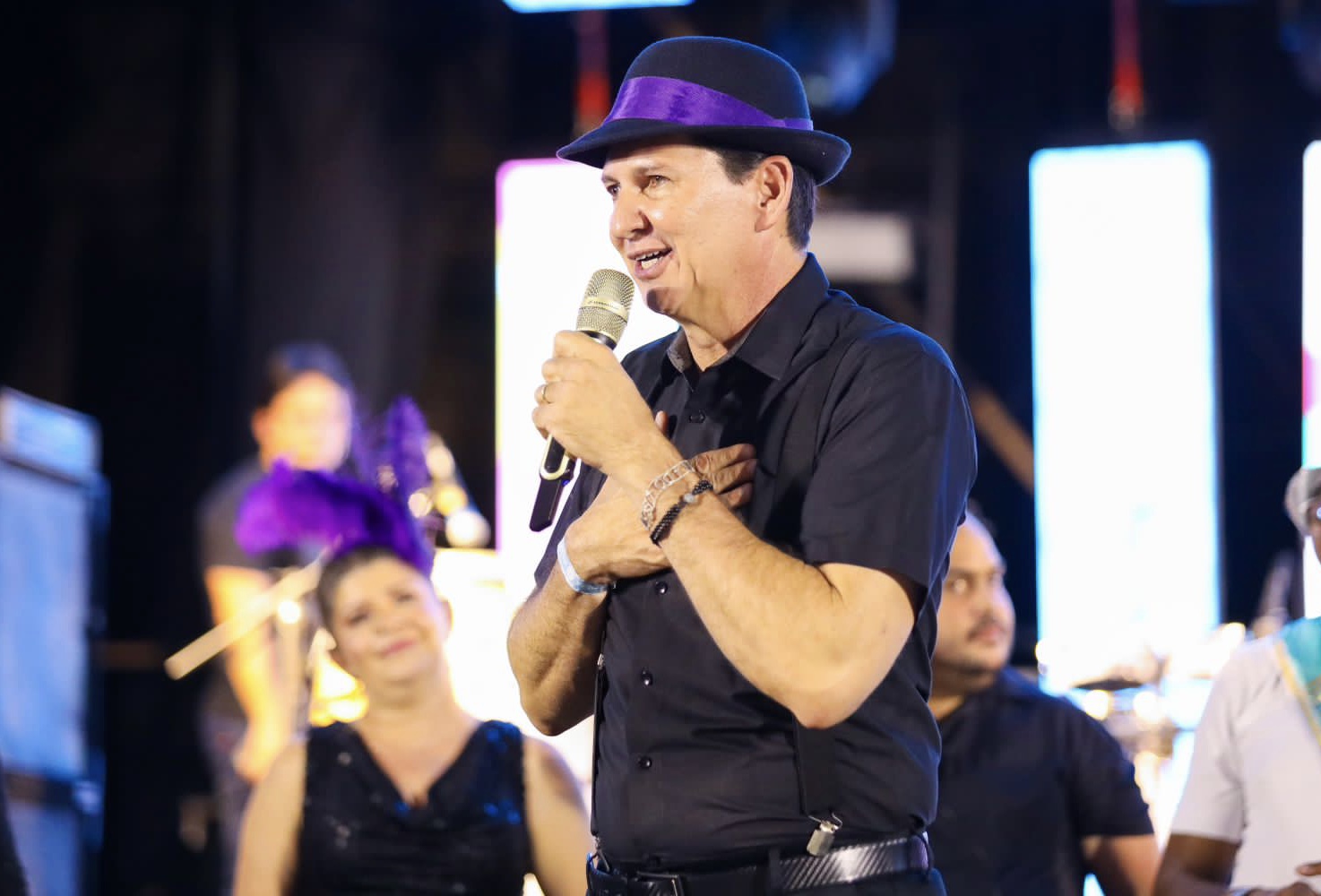 Simão apresenta programação do Carnaval de Petrolina nesta quarta (8)