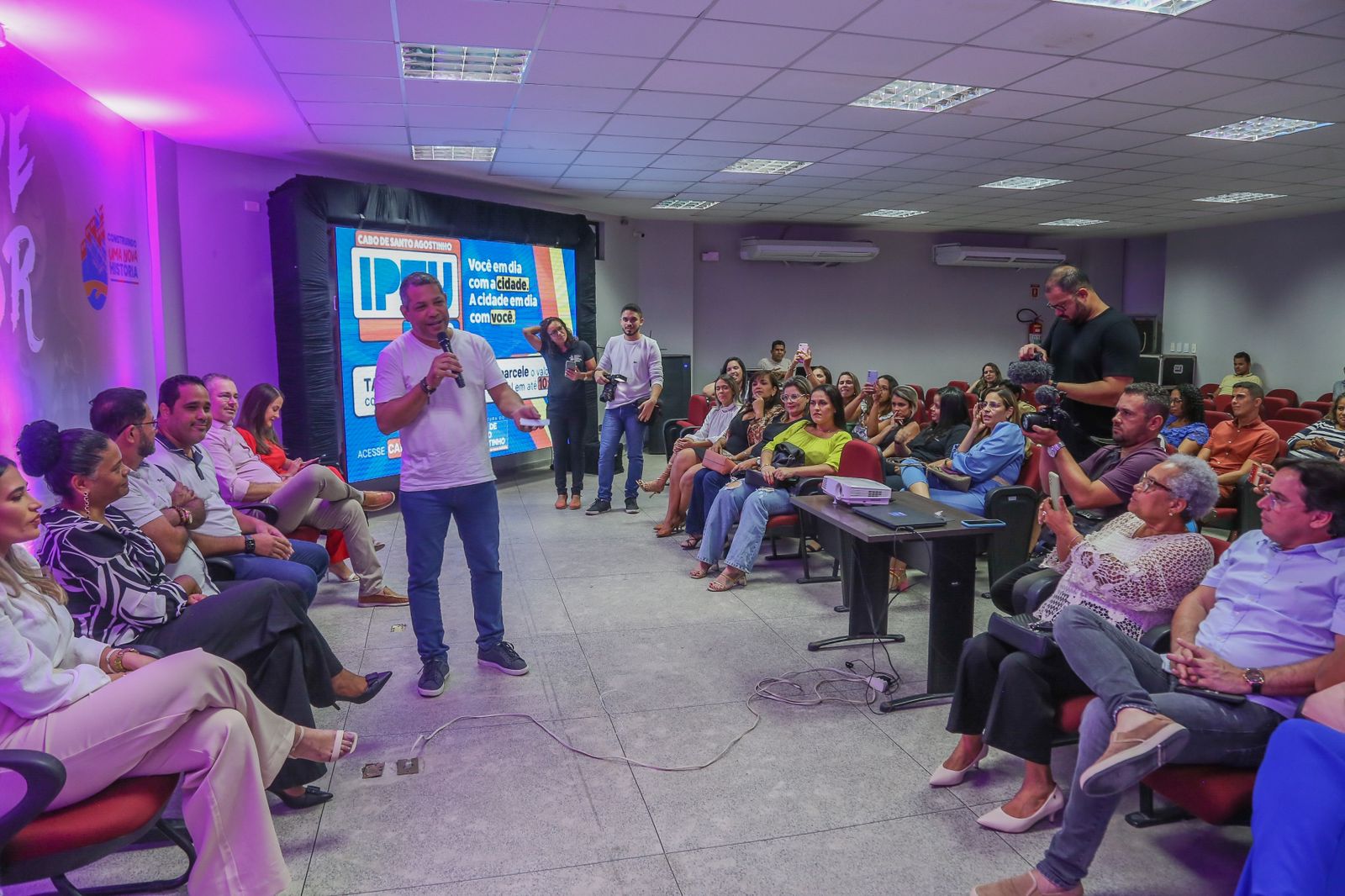 Keko lança projeto para inserção de mulheres no mercado de trabalho