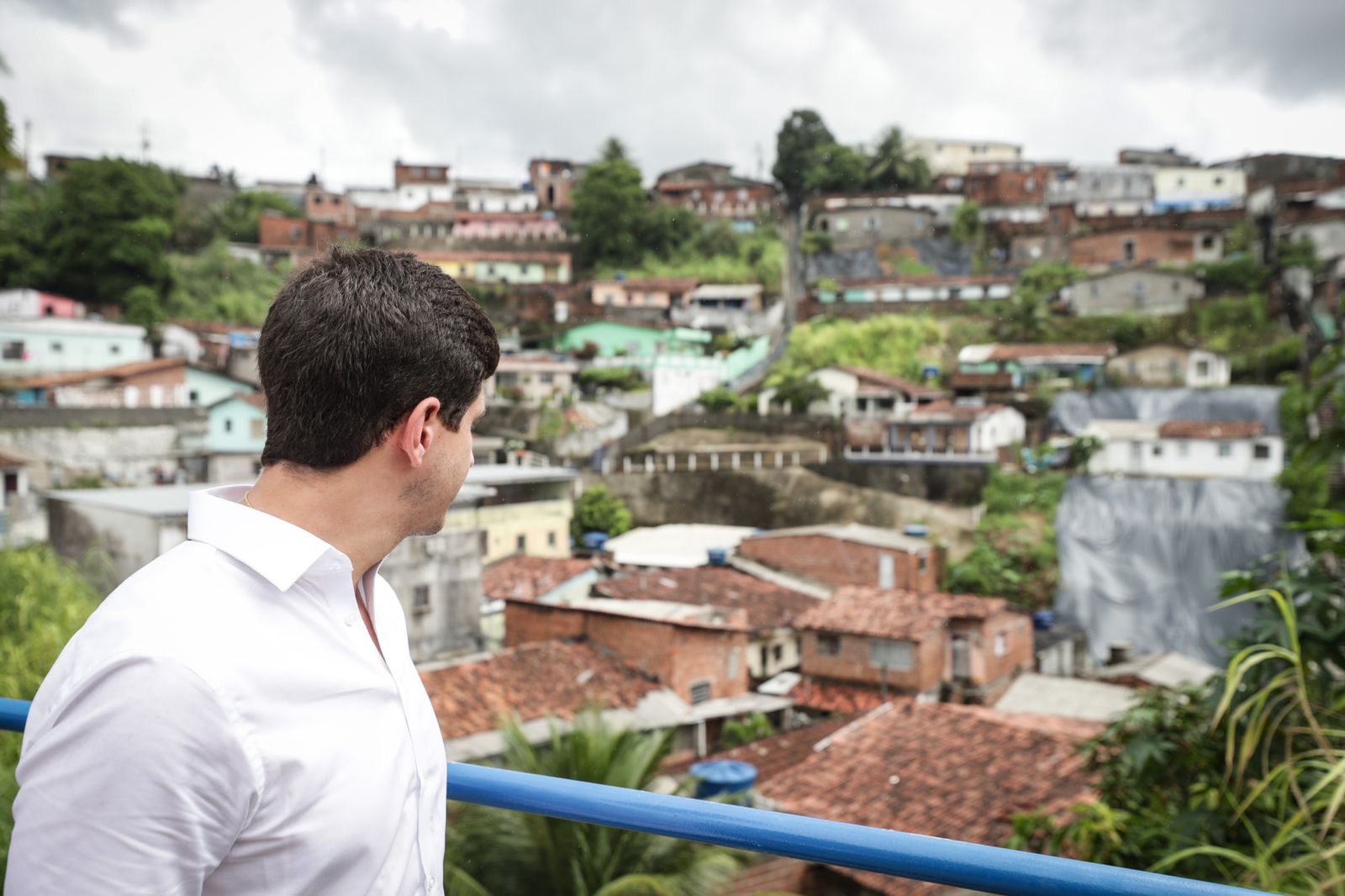 No Recife, Córrego da Josélia tem obras de contenção de encostas