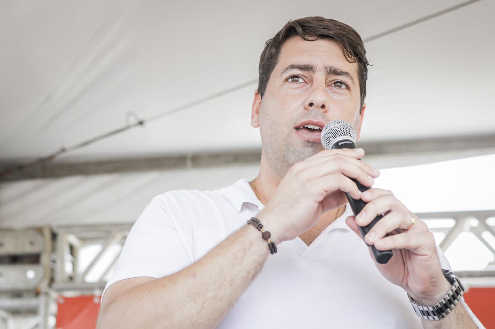 Samuel Salazar comemora entrega de encosta em Beberibe