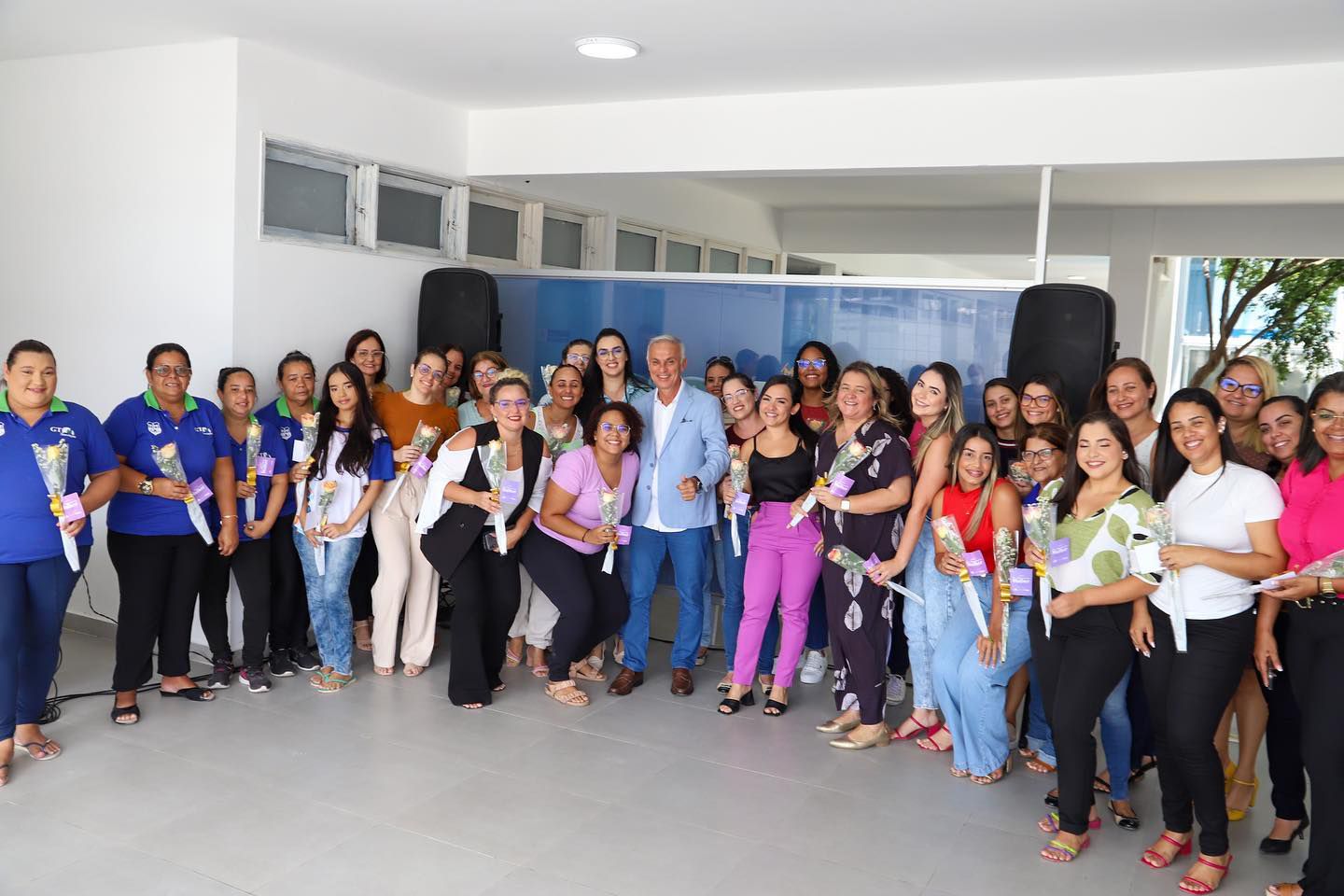 Vitória tem ato público, ações e homenagens às mulheres 