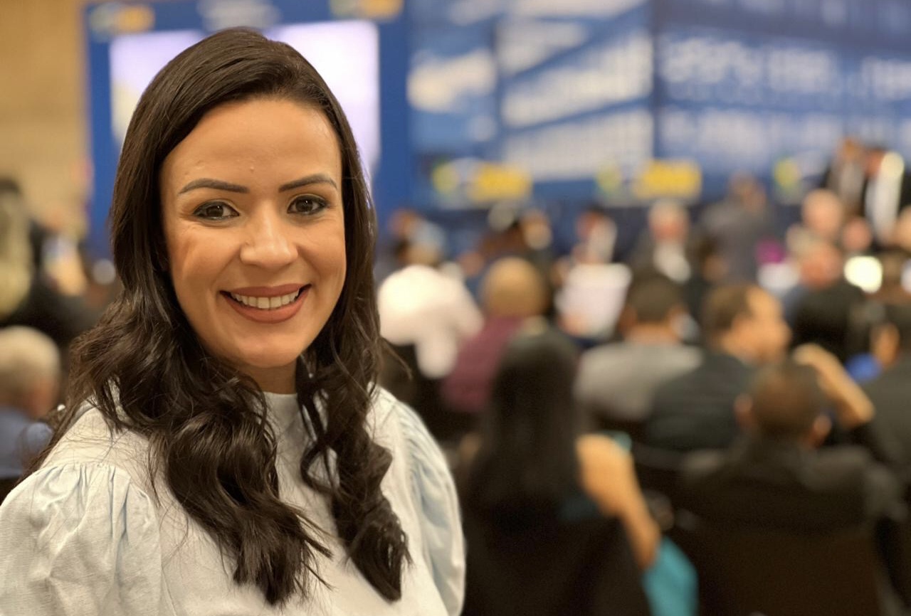 Em Brasília, Márcia Conrado participa de reunião do Conselho Político da CNM