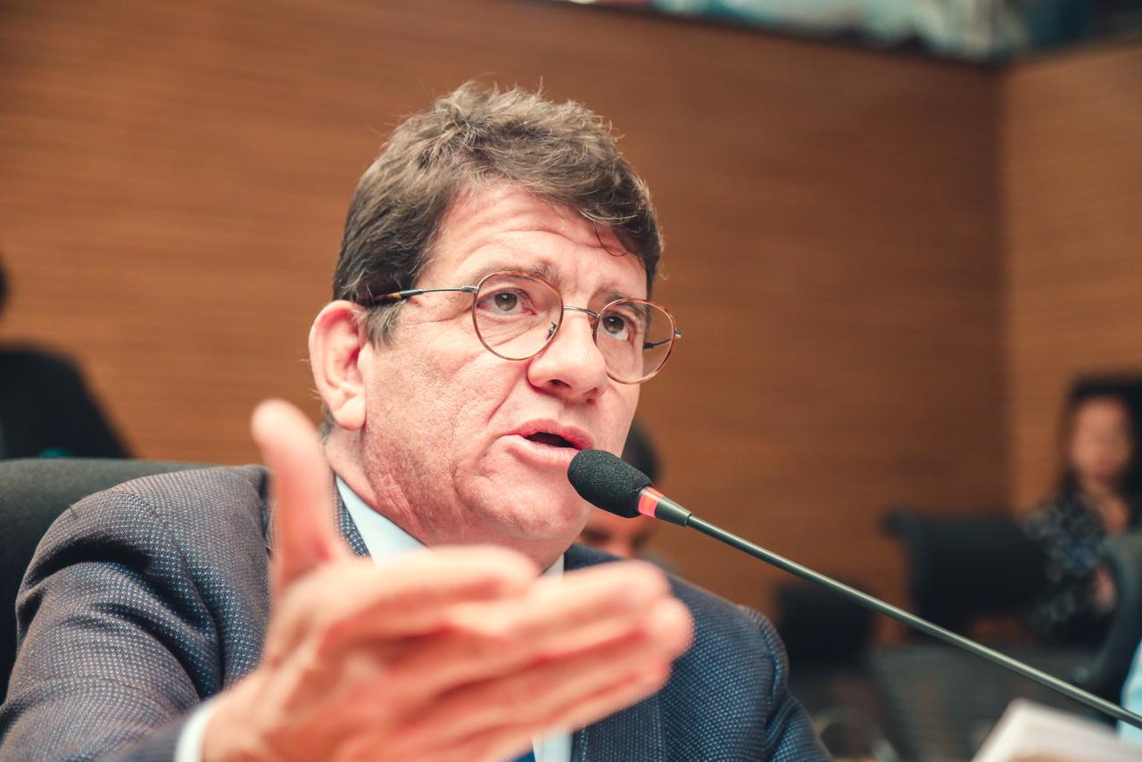 Líder da oposição no Recife legitima 100 dias do governo Raquel