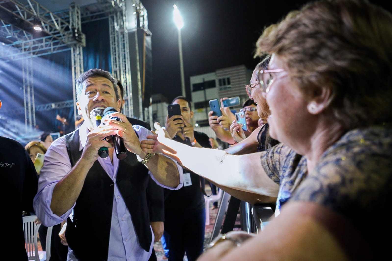 Público marca presença no primeiro dia do “Caruaru – A Paixão Começa Aqui”