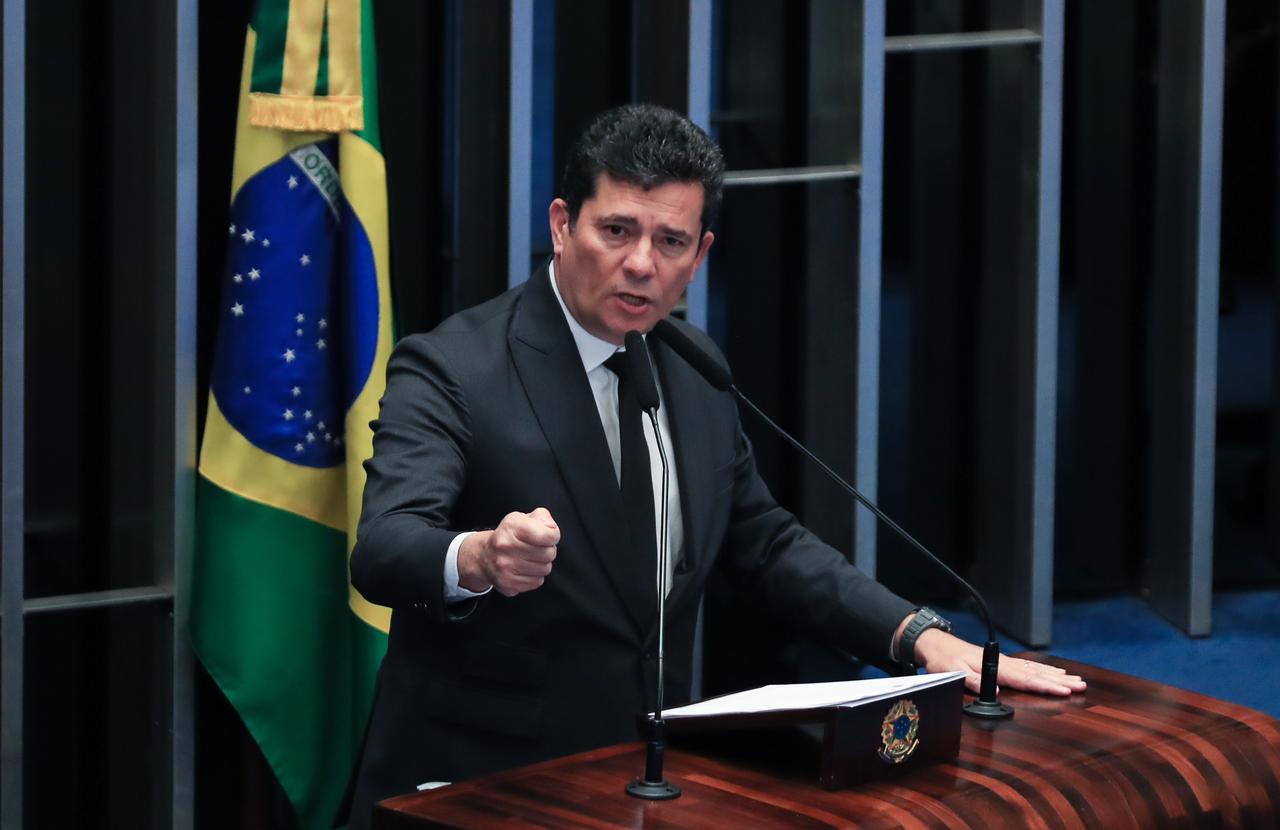 PGR denuncia Moro ao STF