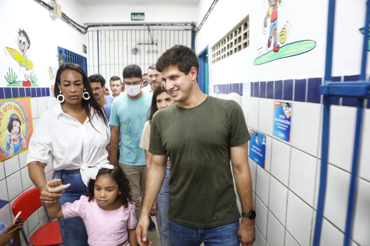 Recife Cuida leva mutirão de saúde para o bairro de Passarinho
