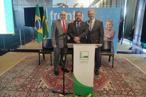 ICIA marca presença em solenidade no Congresso Nacional