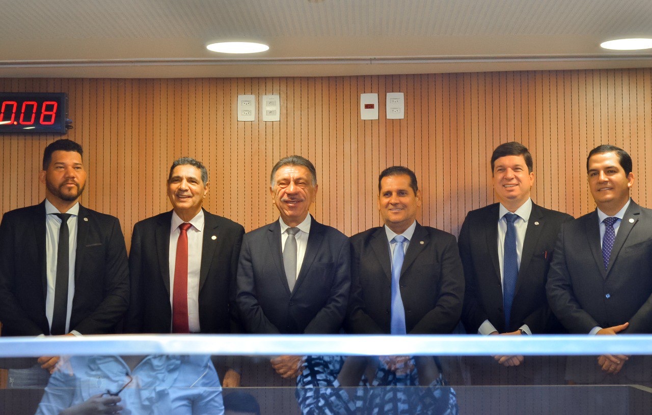 Comissão de Assuntos Municipais da Alepe discute transporte público na RMR