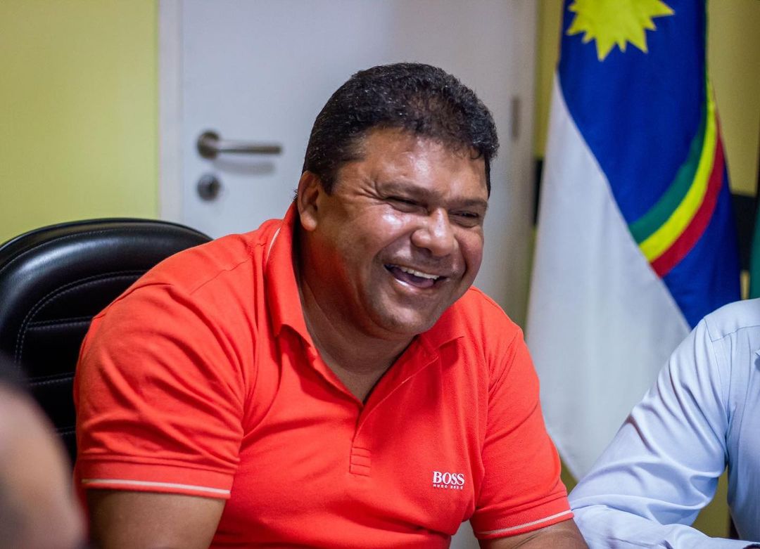 TRE-PE absolve prefeito de Itamaracá da acusação de caixa dois 