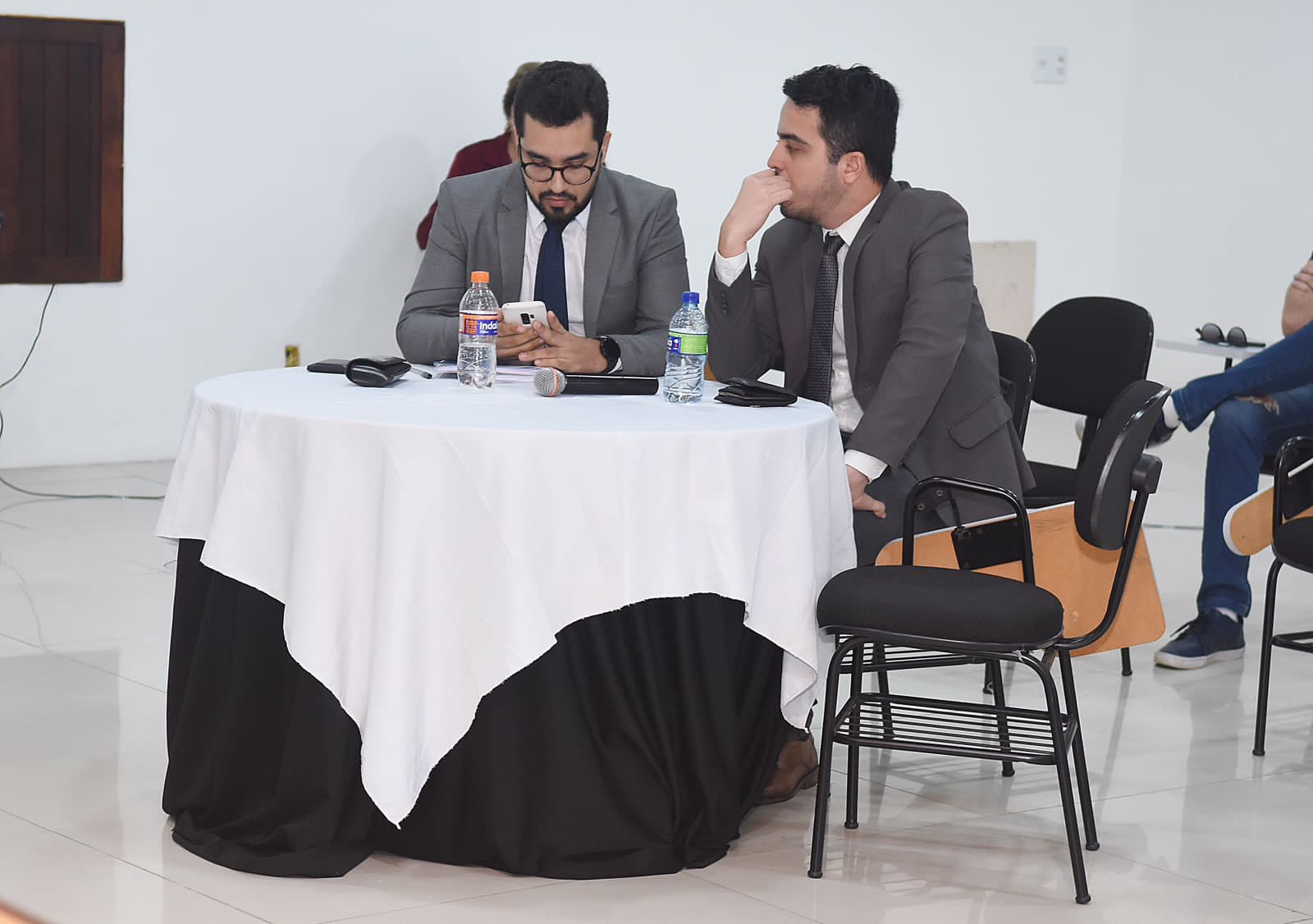 Advogado tenta barrar transmissão de audiência que pode resultar na cassação de Kátia das Rendeiras