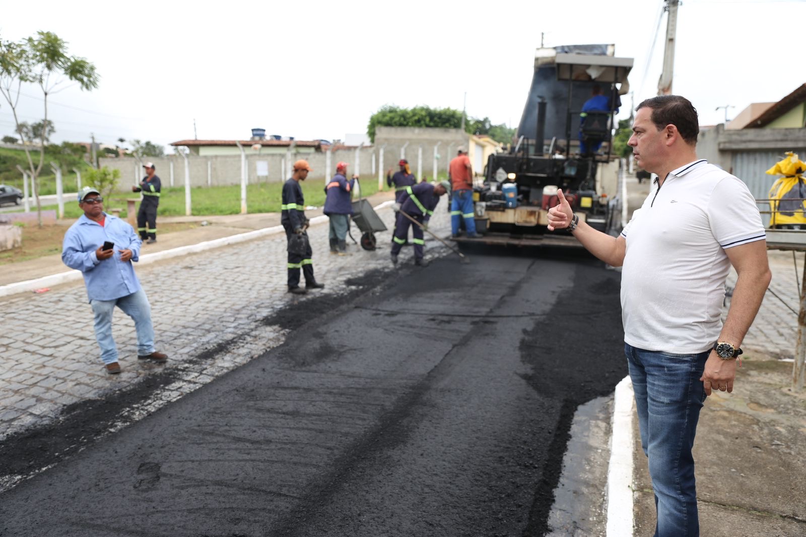 Prefeitura de Garanhuns avança no recapeamento asfáltico