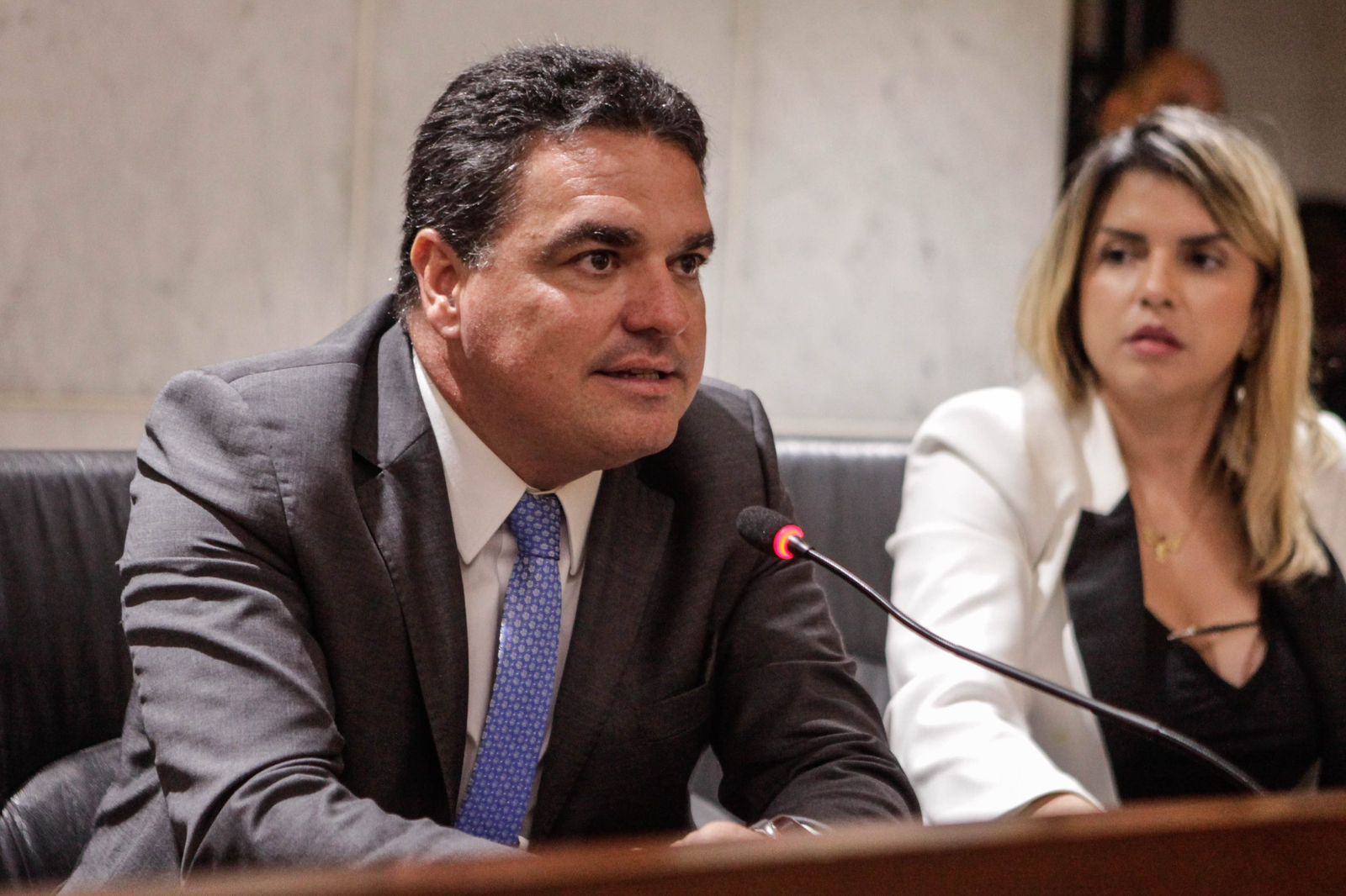 Palácio e Alepe fazem novo gesto de aproximação entre os poderes