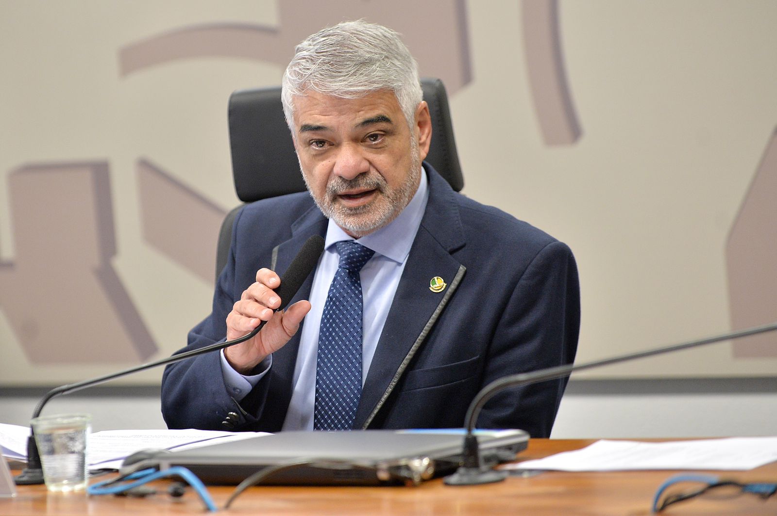 Humberto comemora inclusão no PAC de obras estruturante em Pernambuco