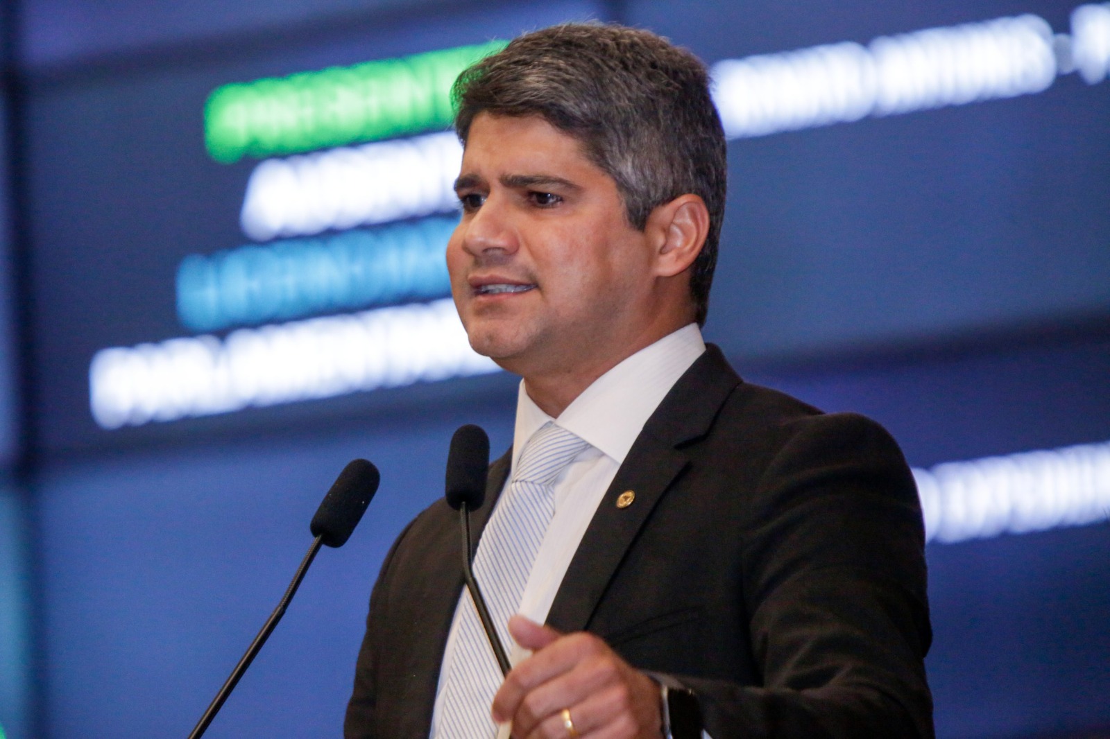 Renato Antunes critica PSB por boicotar agenda com governadora