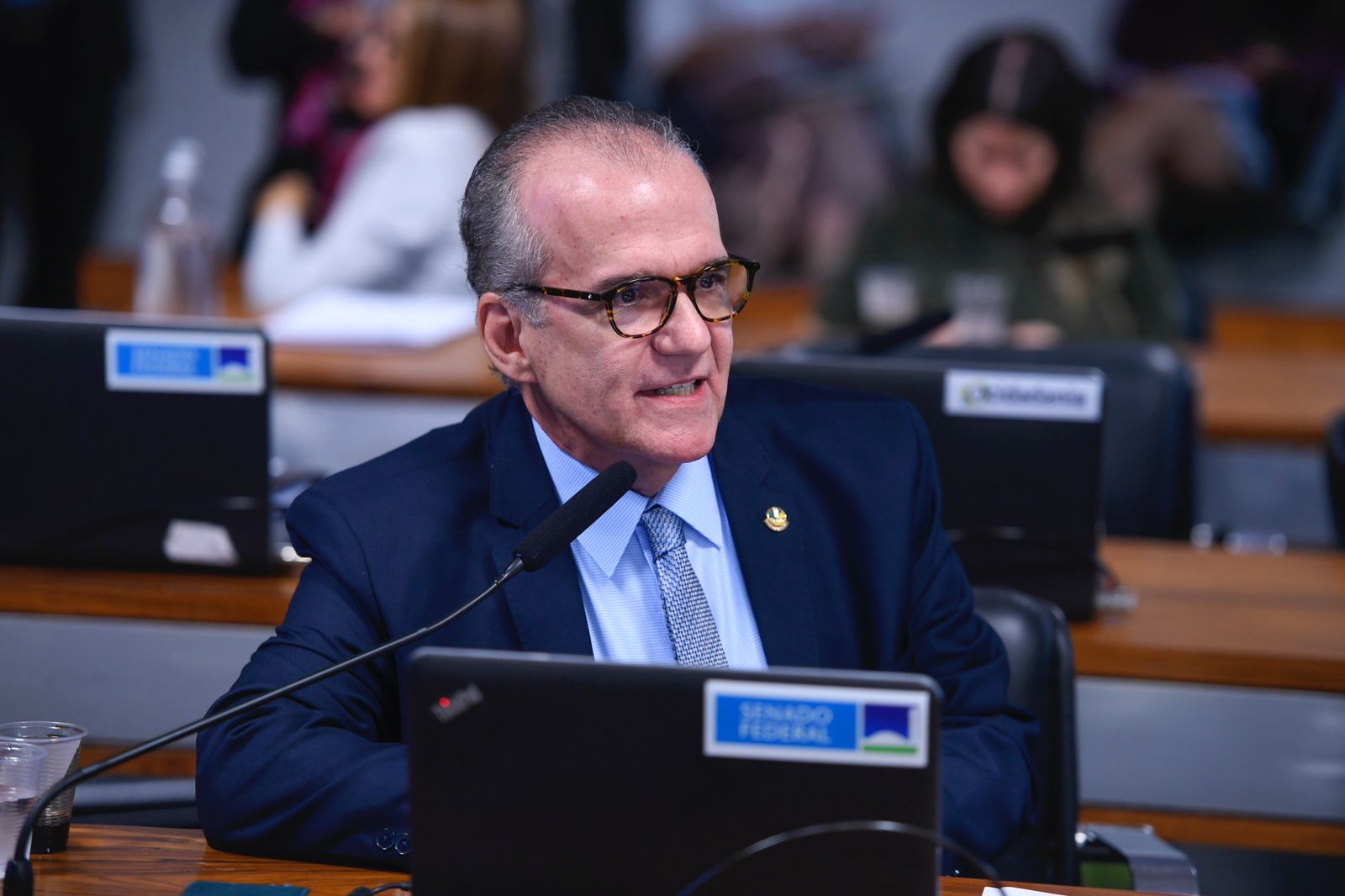 Dueire assume mandato de forma definitiva e exalta Jarbas