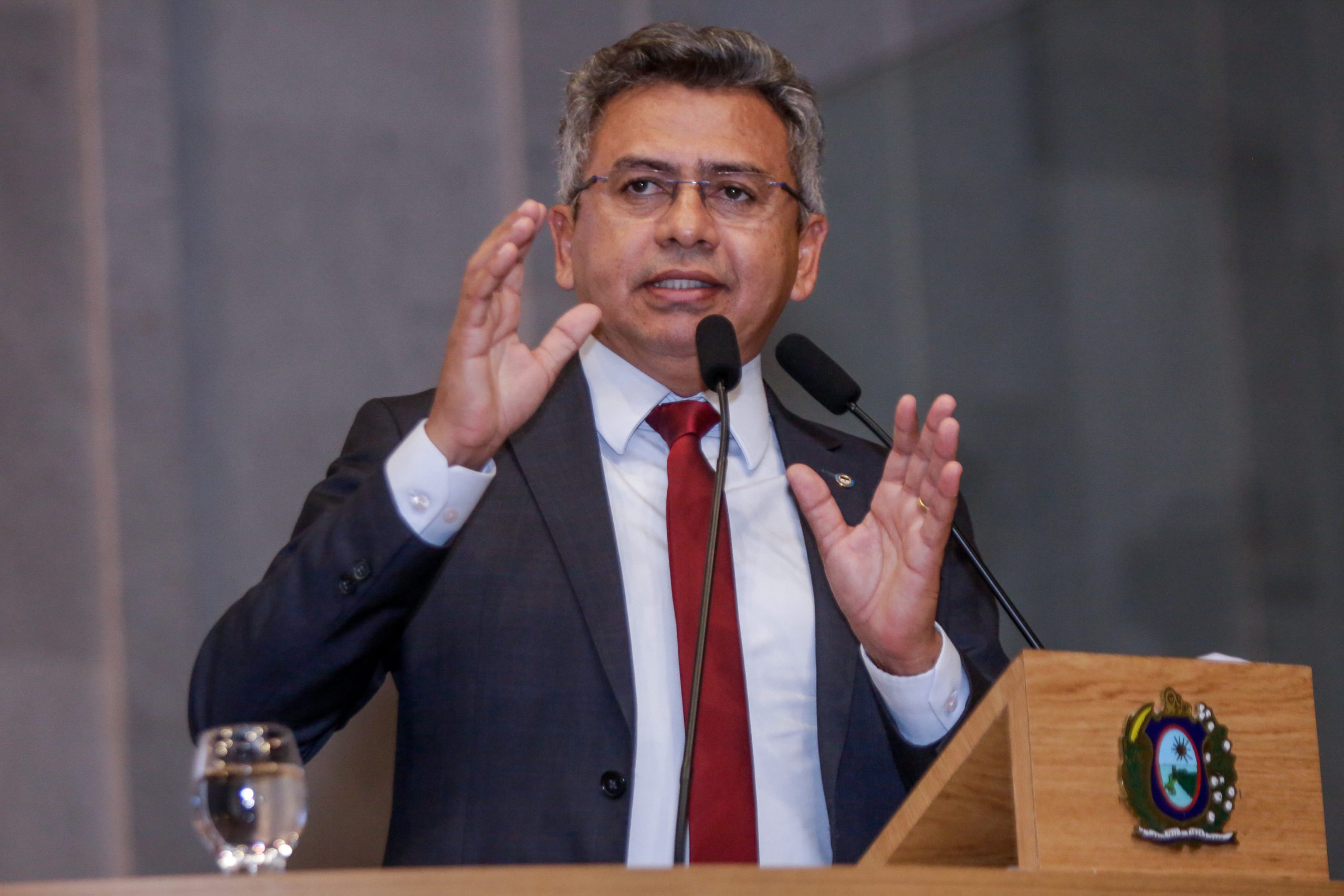 Doriel Barros sobre filiação: “Elias é bem-vindo ao PT”