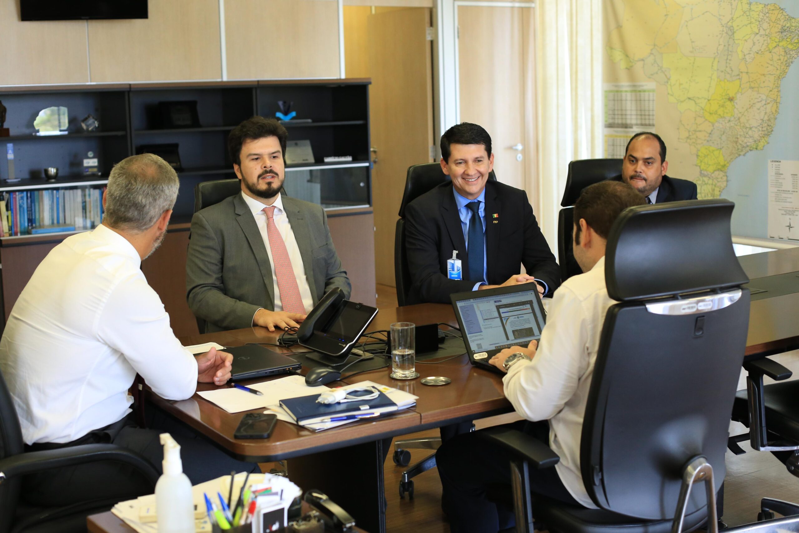 Simão e Fernando Filho garantem novas ações  do DNIT em Petrolina