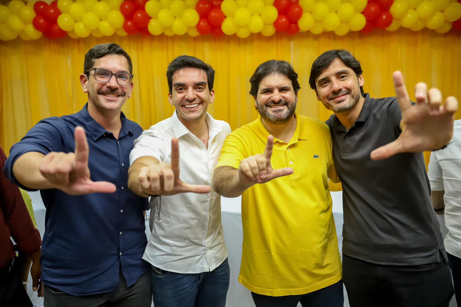 Em São Lourenço da Mata, Labanca anuncia Lucca para sua vice